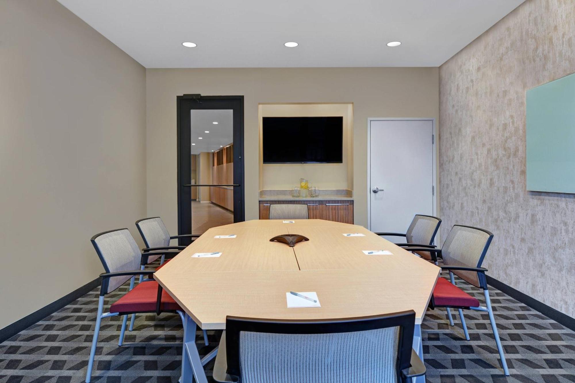 Towneplace Suites By Marriott Indianapolis Downtown Extérieur photo