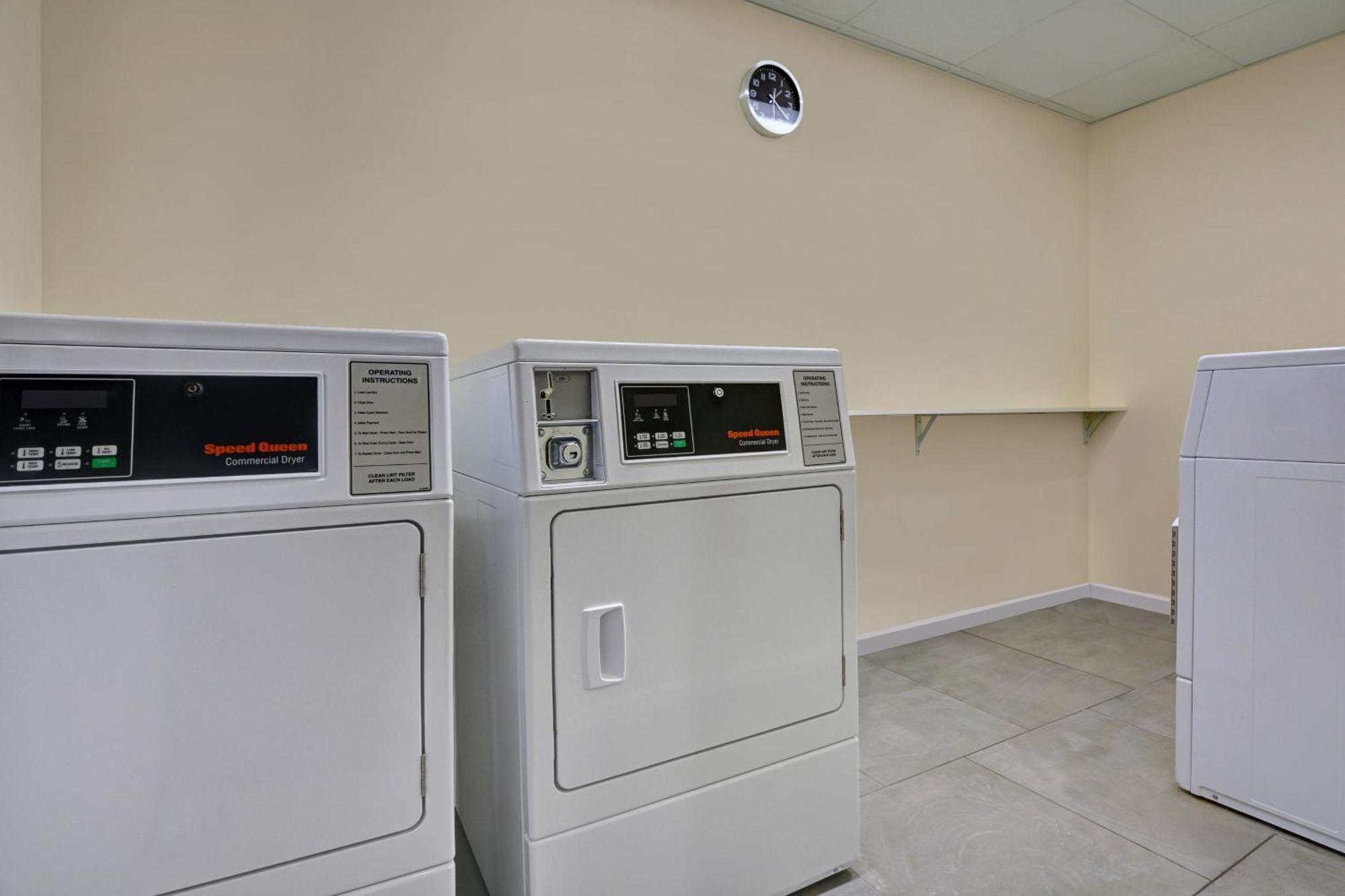 Towneplace Suites By Marriott Indianapolis Downtown Extérieur photo